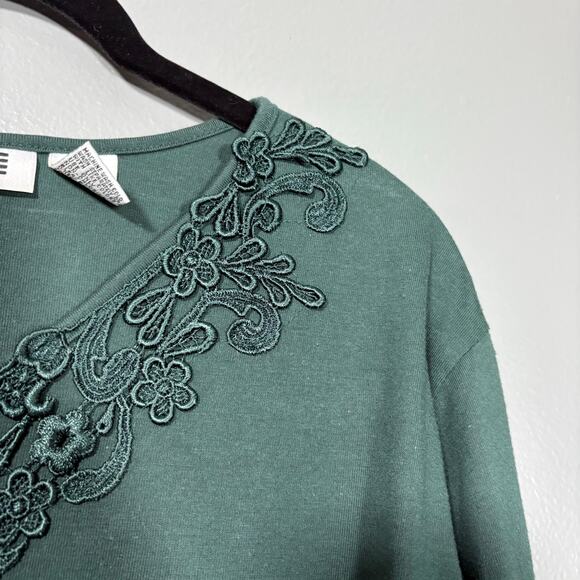 Gitano Women's Vintage 1990's Forest Green Lace Neck Tee - Size Medium - Grunge - Picture 2 of 6